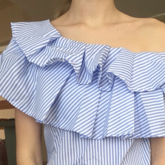 1❤️LEFT ✅HOST PICK 🎉5⭐️RATED🌟Off Shoulder - Picture 5 of 6